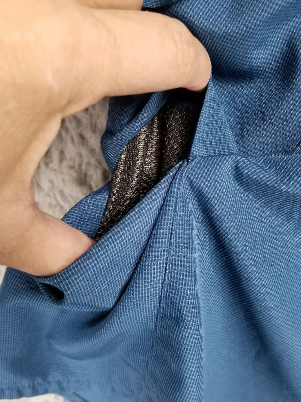 Eddie Bauer Shirt Womens XL Blue Long Sleeve Roll Tab Button Up Vented Mesh - Picture 5 of 9